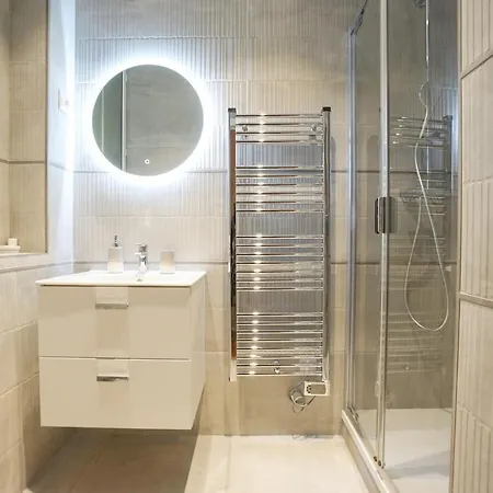 Modern Duplex Close To The Eiffel Tower Apartment