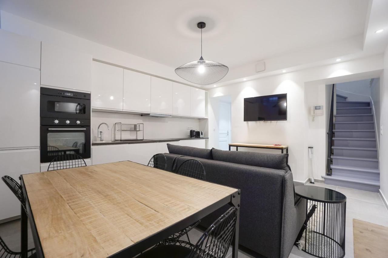 Modern Duplex Close To The Eiffel Tower Appartamento Parigi
