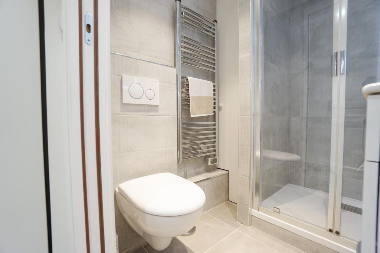 Modern Duplex Close To The Eiffel Tower Apartment Paris