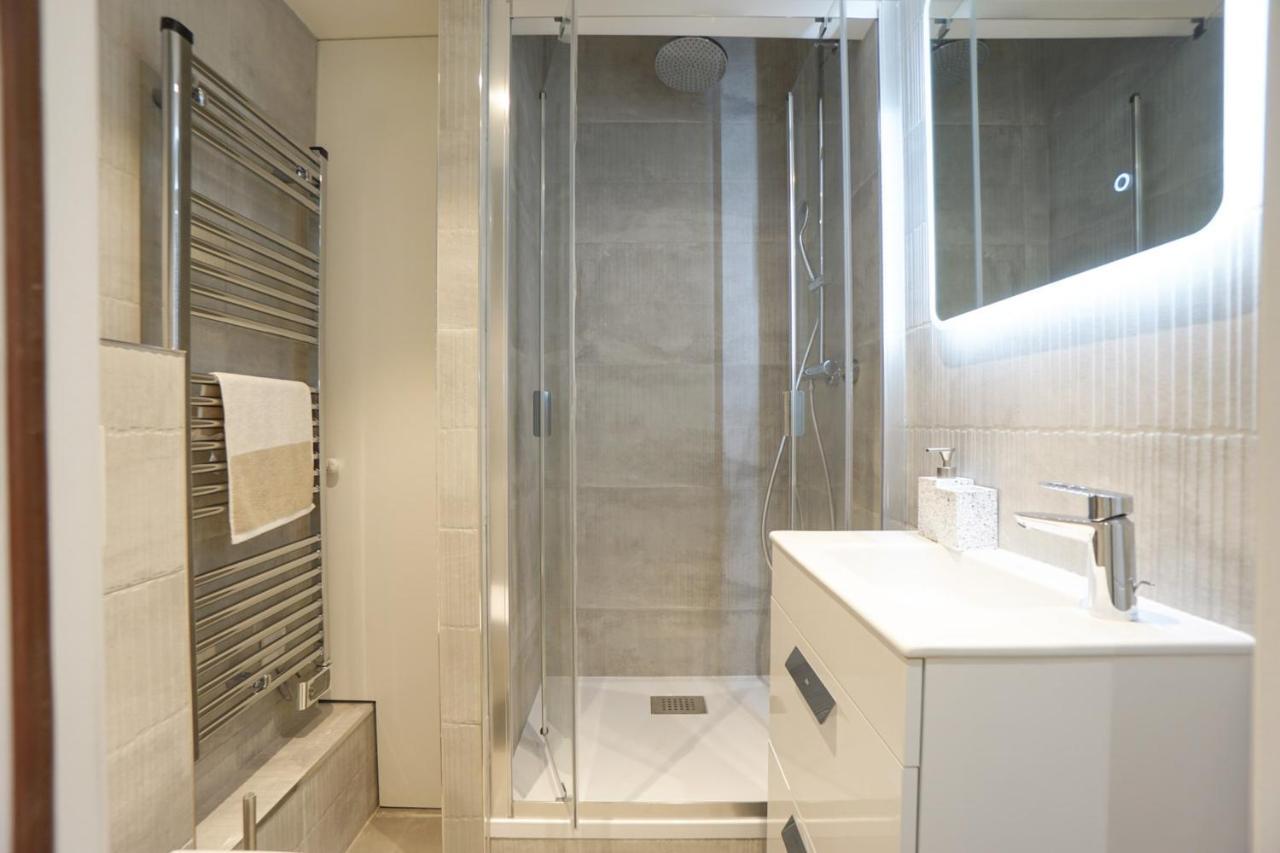 Modern Duplex Close To The Eiffel Tower Apartment Paris