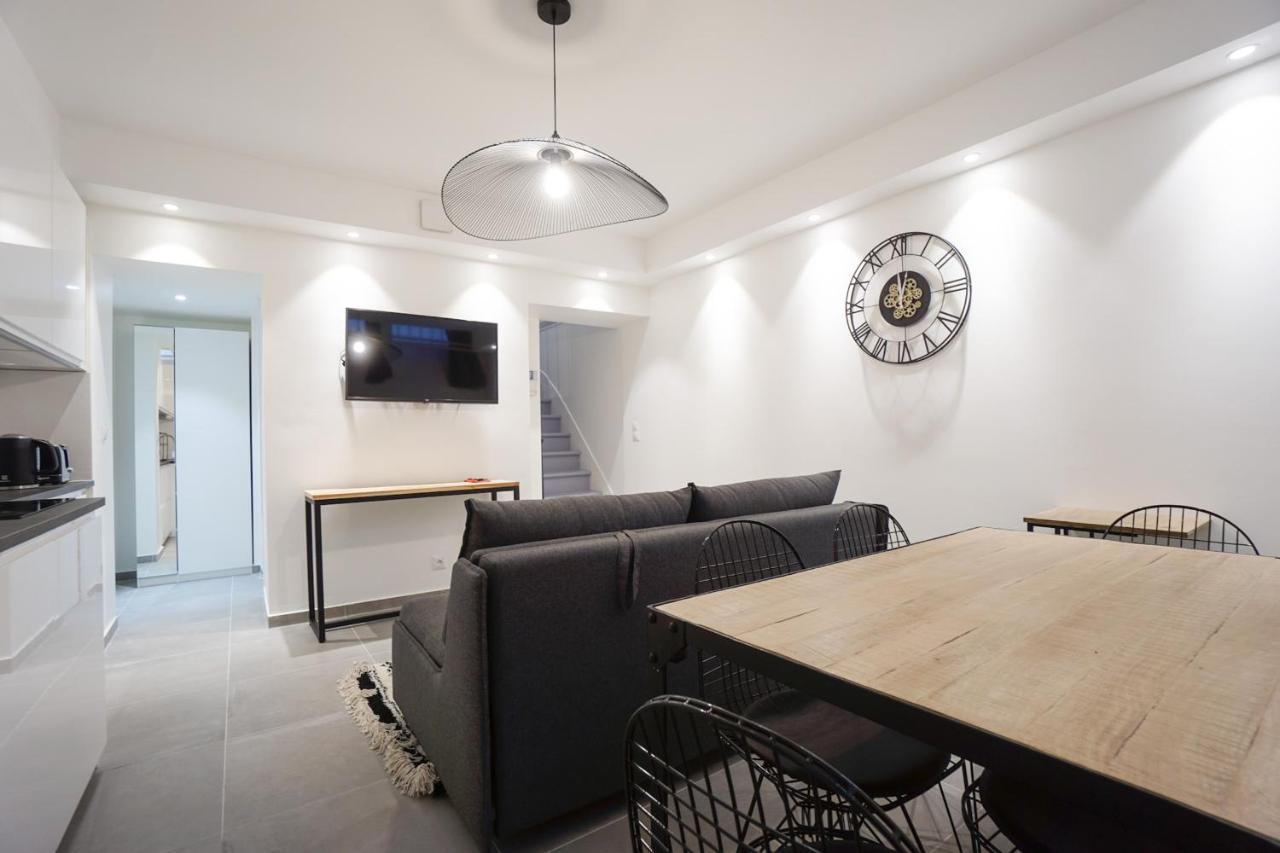 Modern Duplex Close To The Eiffel Tower Apartment Paris